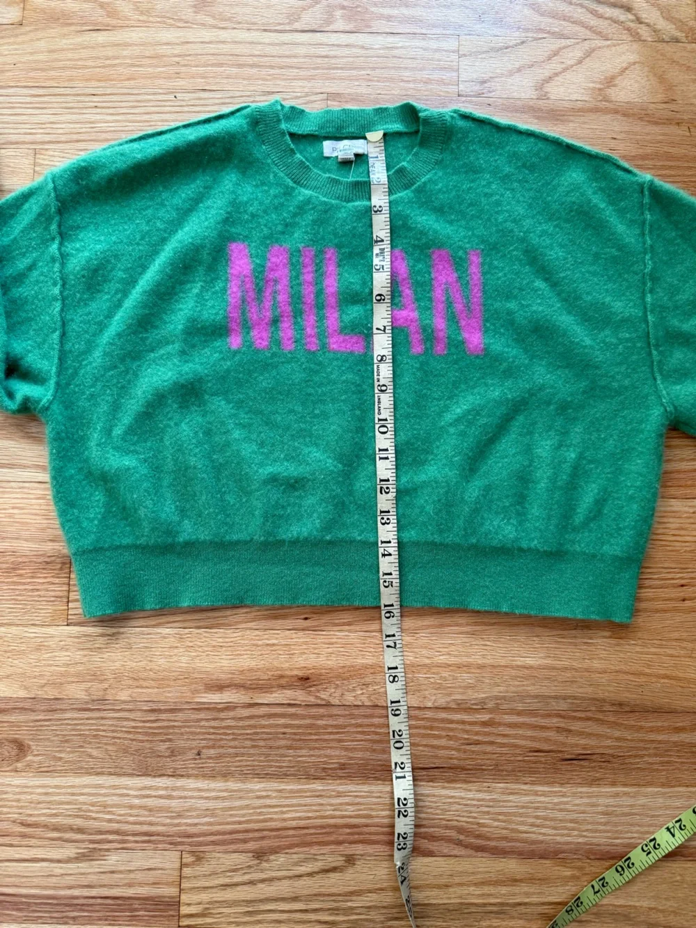 Pilcro Anthropologie Alani Cropped Crewneck Sweater in green with Pink 